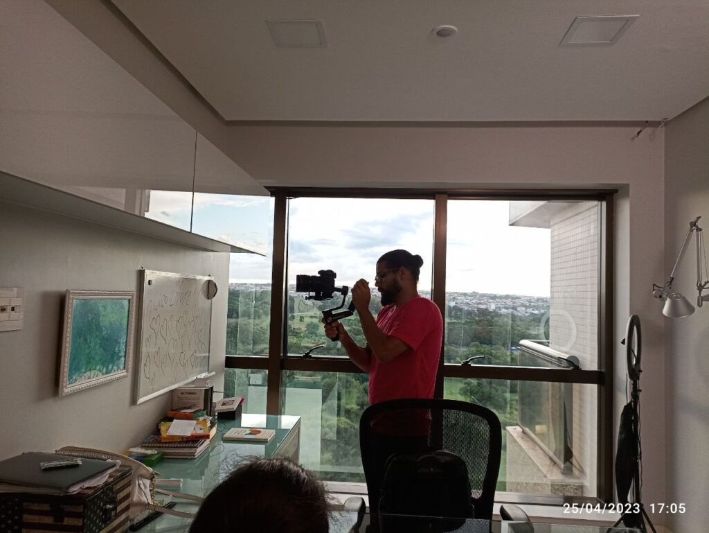 IMG_20230425_232110_043